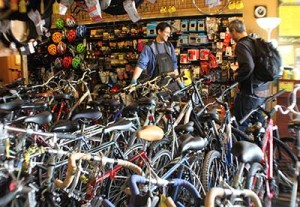 Columbus Cyclery is located in Historic North Beach in San Francisco - open 7 Days 8am to 8pm. Visit us for bike sales, trade, repair, rental & consignment!